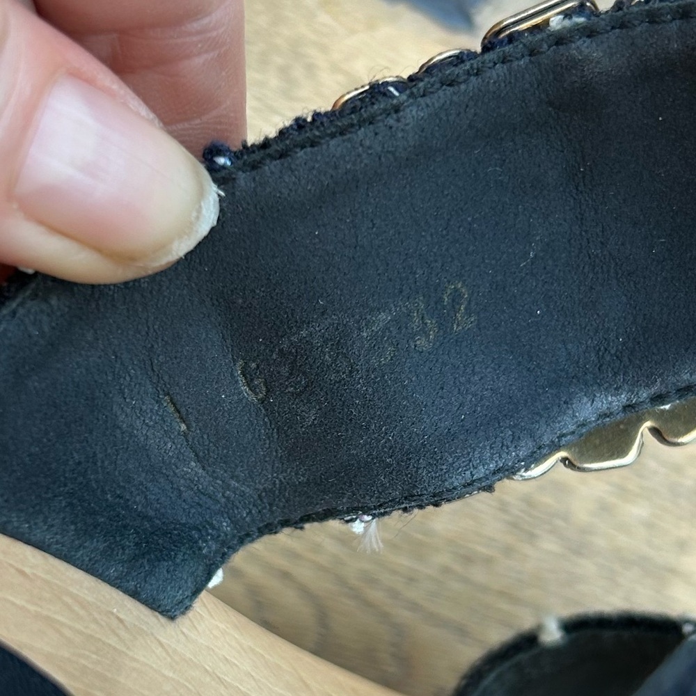 Chanel Tweed Sandals - Picture 11 of 11